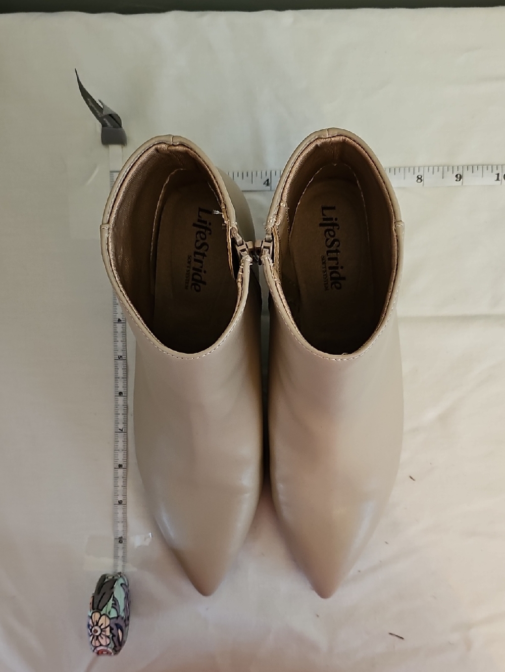 Life Stride Beige Pointed Toe Ankle Kitten Heel Booties 8W